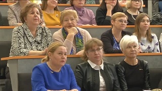 В СибГИУ поздравили женщин с 8 марта