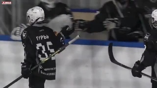 «Кузнецкий лед-2012» лидирует в первенстве СФО по хоккею 