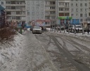 Массовая уборка снега во дворах