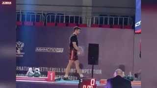 Награды гиревиков на турнире в Казани