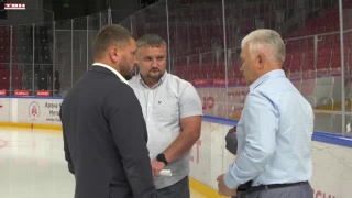 Министр спорта Кузбасса осмотрел ледовые арены Новокузнецка