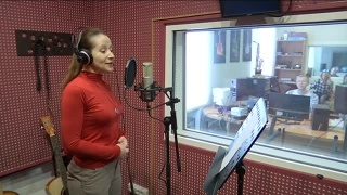 Артисты драмтеатра читают фронтовые письма