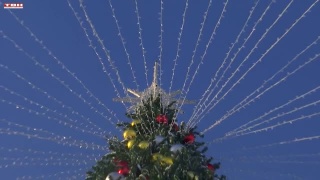 Открытие елки на площади у ТРЦ «Планета»