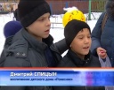 Волонтеры делали игрушки